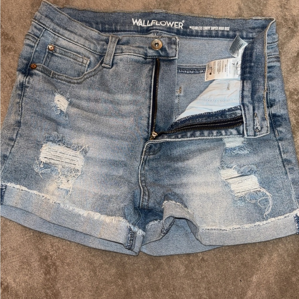 Wallflower Curvy Super High Rise Denim